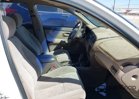 2000 Oldsmobile Intrigue Gl z USA, uszkodzony, nr VIN 1G3WS52H9YF221402